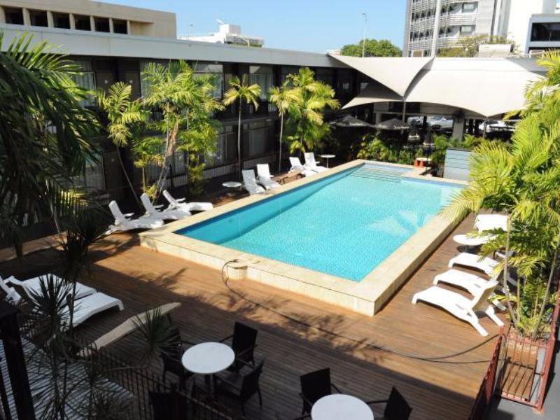 The Cavenagh 3*