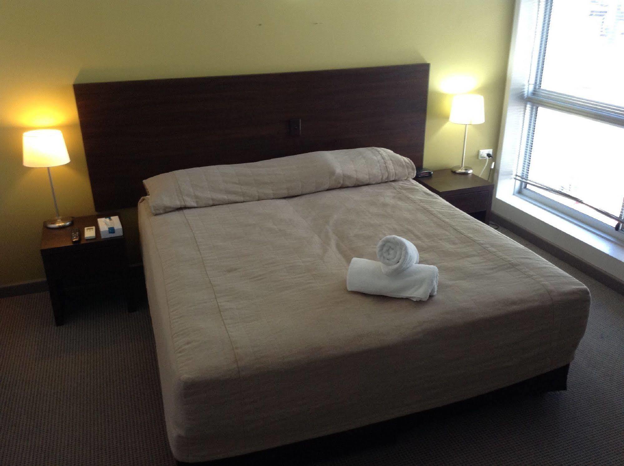 The Cavenagh 3*